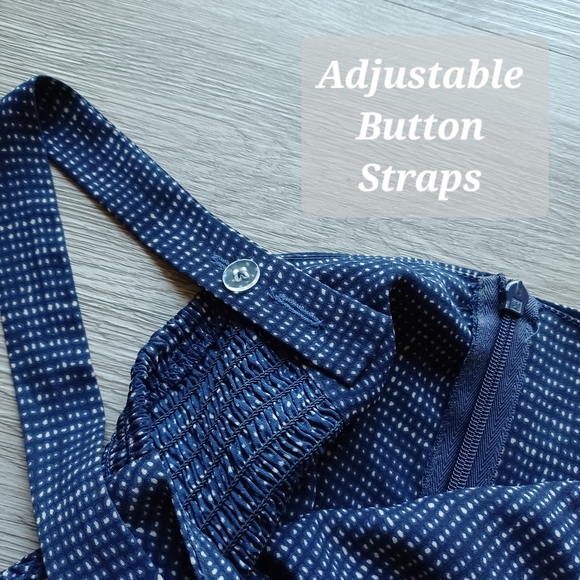 Cabi Women's Sleeveless Top Size 8 Navy & White Smocked Sides Adjustable Straps - Picture 10 of 15